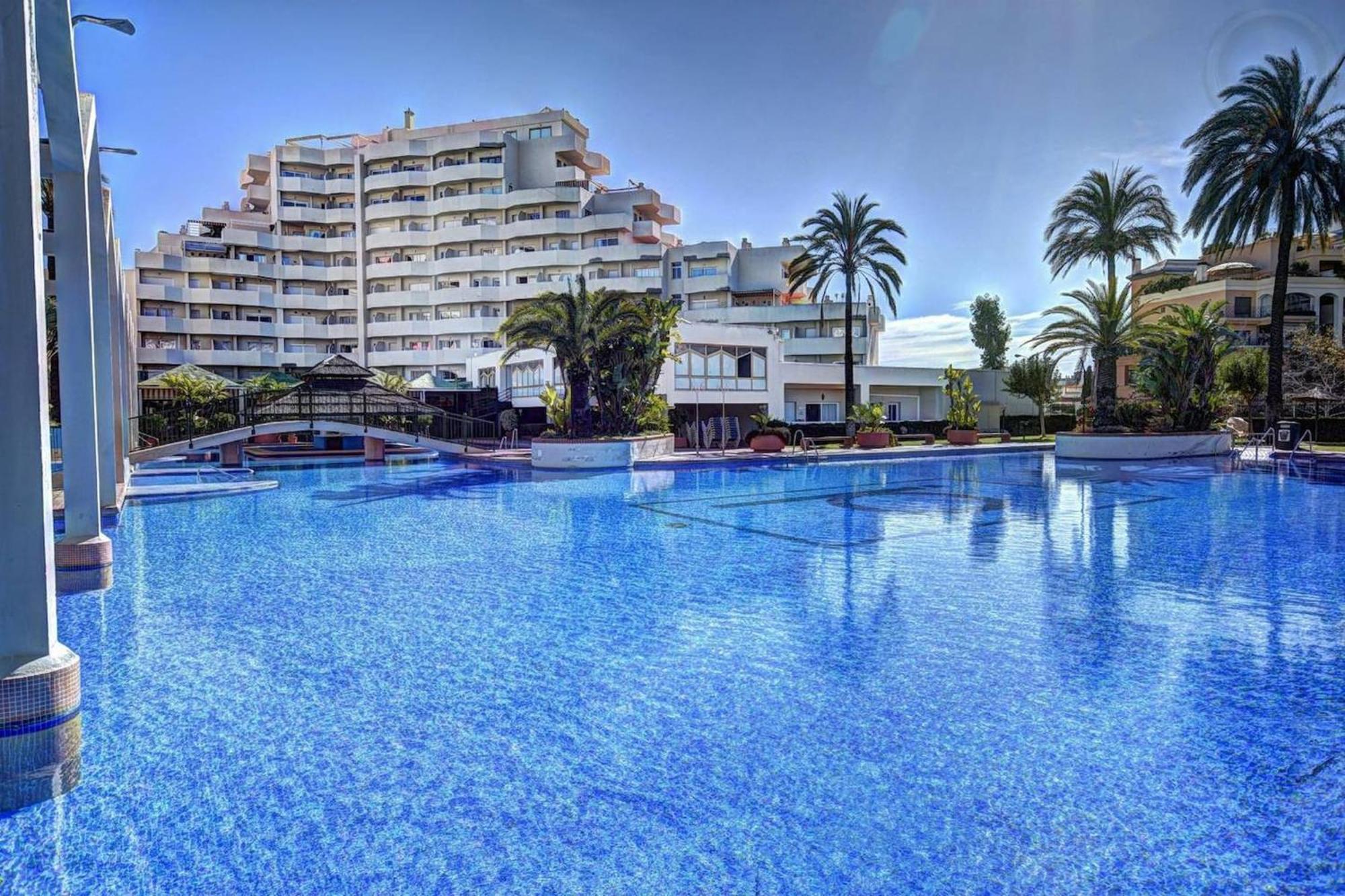 Frontal Sea View Apartment Benalbeach Benalmadena Luaran gambar