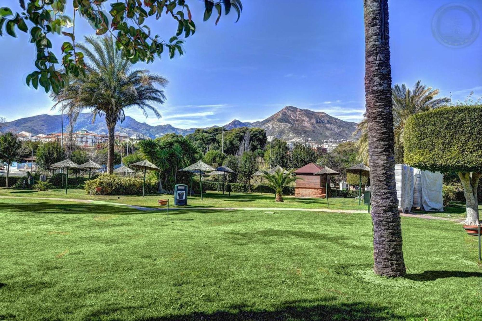 Frontal Sea View Apartment Benalbeach Benalmadena Luaran gambar