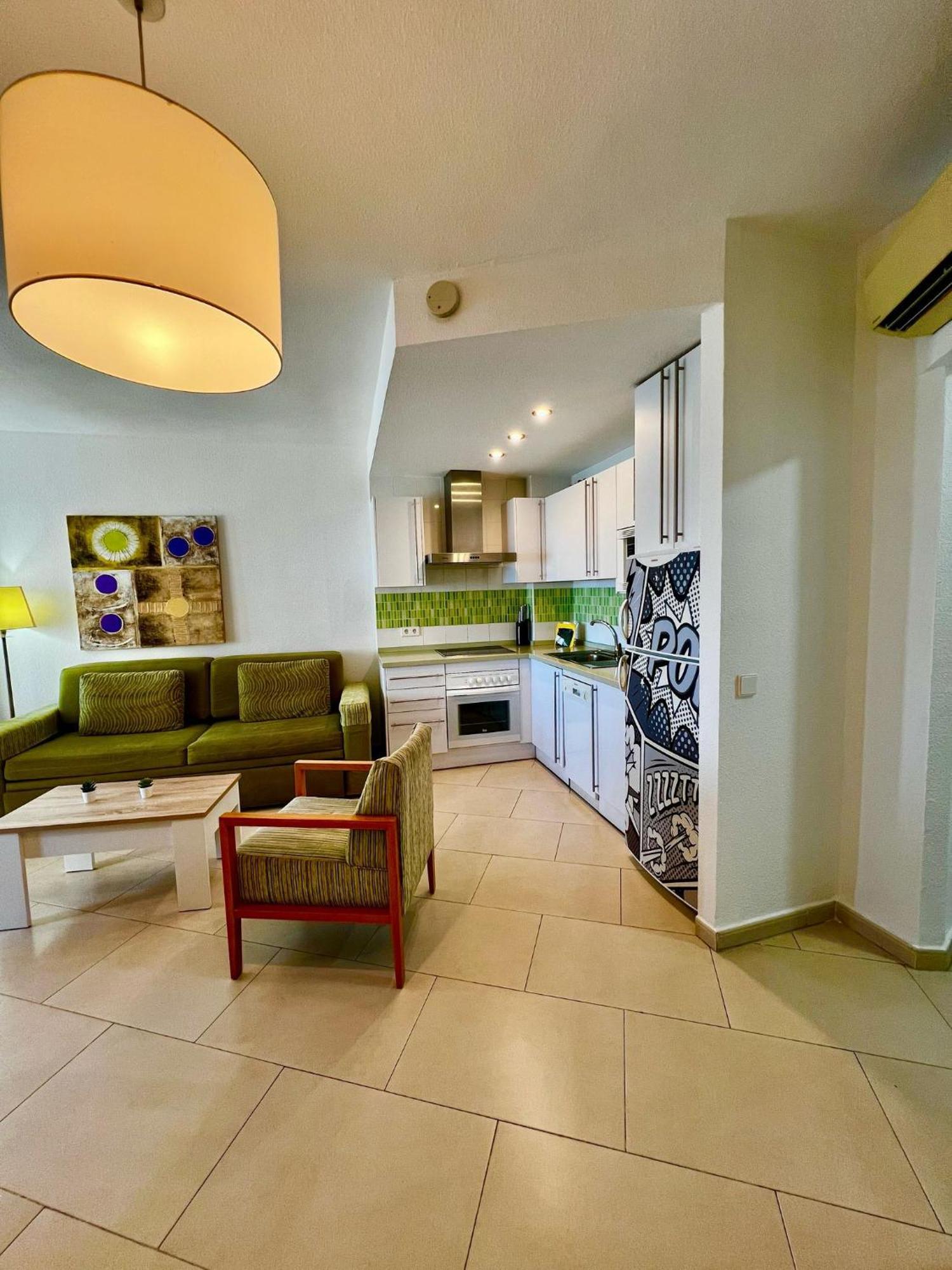 Frontal Sea View Apartment Benalbeach Benalmadena Luaran gambar